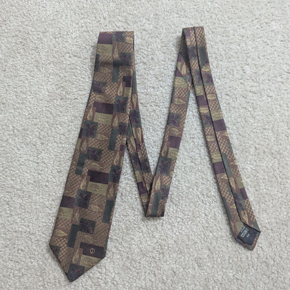 Dunhill Multicolor Leaf Fall Themed Geometric Silk Tie